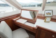 100′ 2018 Ocean Alexander Skylounge Motor Yacht