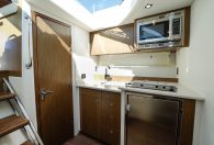 41′ 2017 Cruisers Cantius ‘Our Trade’