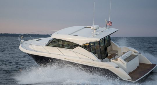 Tiara Yachts 39 Coupe