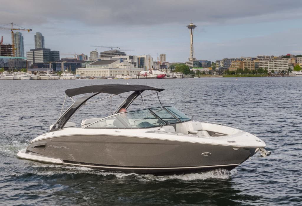 28′ 2018 Regal Bowrider - ALEXANDER MARINE USA™